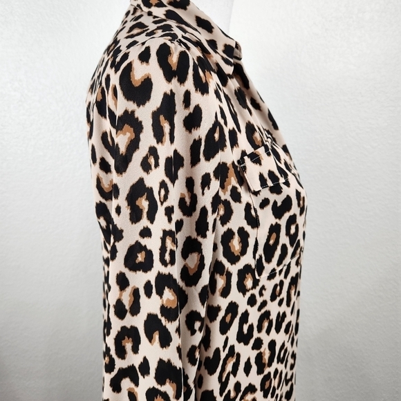 Ann Taylor Petite Leopard Print Tunic Size SP - Picture 4 of 7